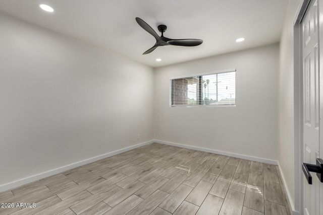 3700 W KEIM Drive, Phoenix, AZ 85019