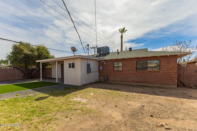 3700 W KEIM Drive, Phoenix, AZ 85019