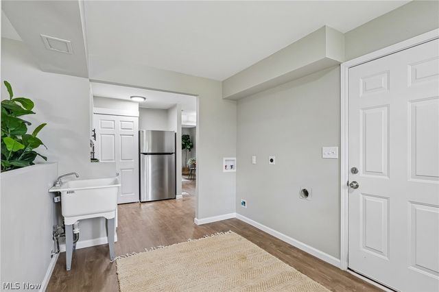 1562 Denison Avenue NW, Warren, OH 44485