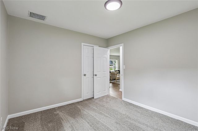 1562 Denison Avenue NW, Warren, OH 44485