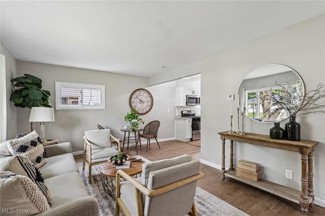 1562 Denison Avenue NW, Warren, OH 44485
