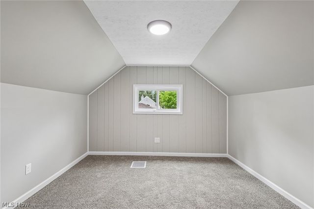 1562 Denison Avenue NW, Warren, OH 44485