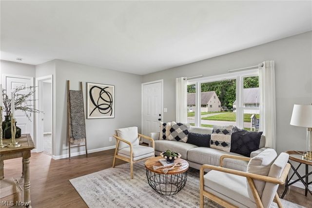 1562 Denison Avenue NW, Warren, OH 44485