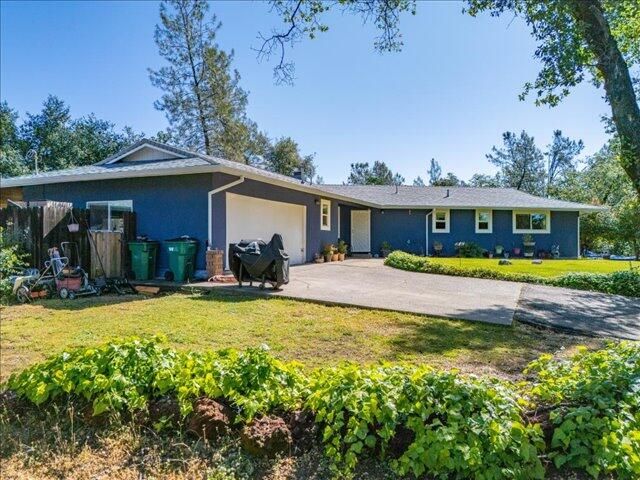 2141 Hardenbrook Avenue, Shasta Lake, CA 96019