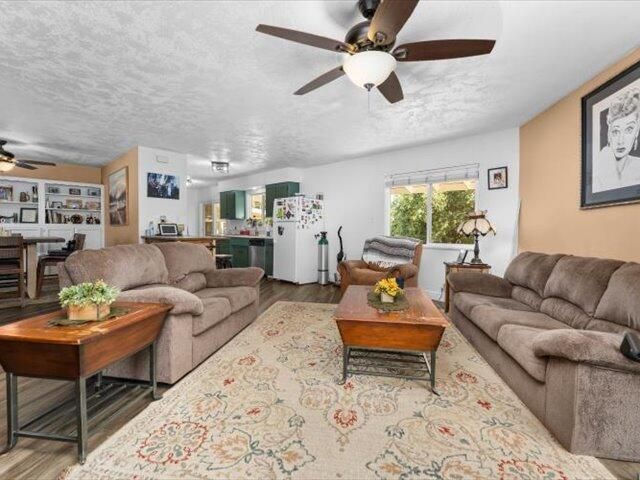 2141 Hardenbrook Avenue, Shasta Lake, CA 96019