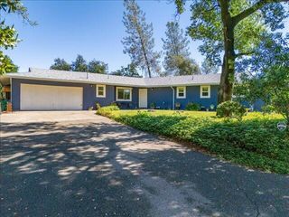 2141 Hardenbrook Avenue, Shasta Lake, CA 96019