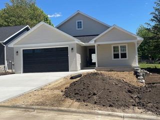 517 Alan Drive, Mount Horeb, WI 53572