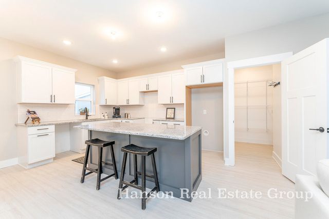1399 Center Hill Road SE 31, Lowell, MI 49331