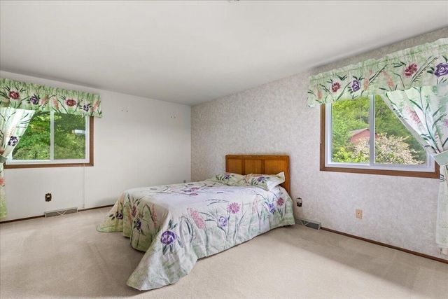 3455 Birnamwood DRIVE, Slinger, WI 53086