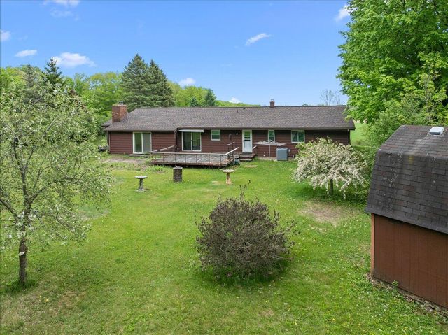 3455 Birnamwood DRIVE, Slinger, WI 53086