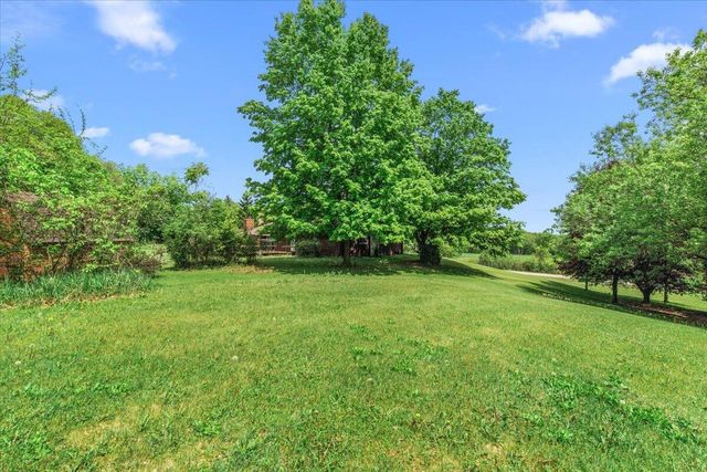 3455 Birnamwood DRIVE, Slinger, WI 53086