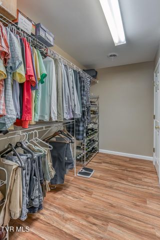 620 Glen Oaks Place, Johnson City, TN 37615
