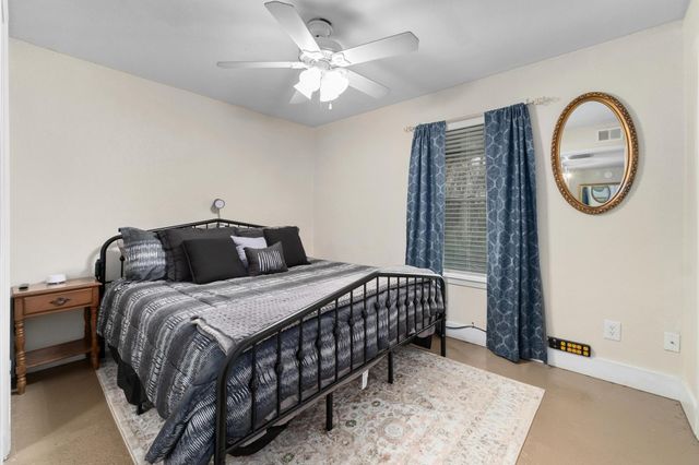 3204 Manchaca RD 407, Austin, TX 78704