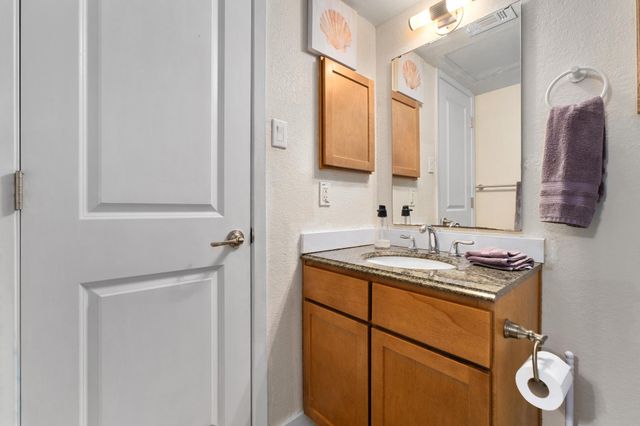 3204 Manchaca RD 407, Austin, TX 78704