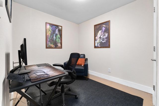 3204 Manchaca RD 407, Austin, TX 78704