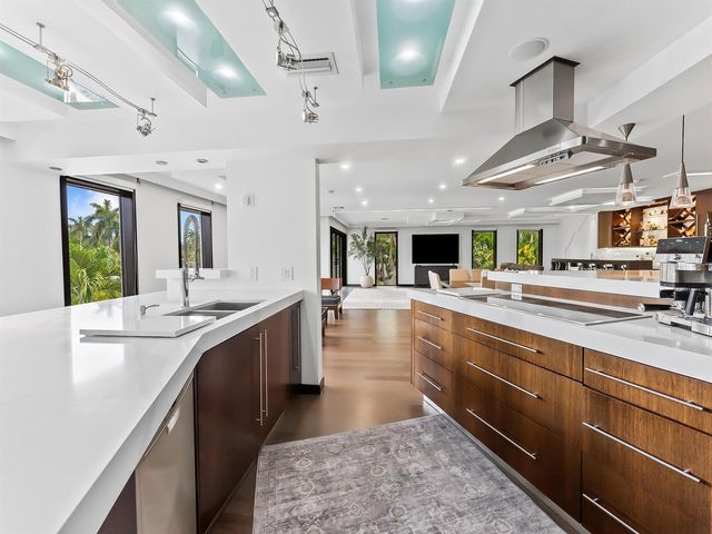 76 Isle Of Venice Drive G, Fort Lauderdale, FL 33301