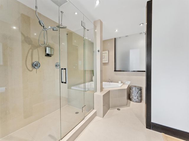 76 Isle Of Venice Drive G, Fort Lauderdale, FL 33301