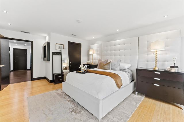 76 Isle Of Venice Drive G, Fort Lauderdale, FL 33301