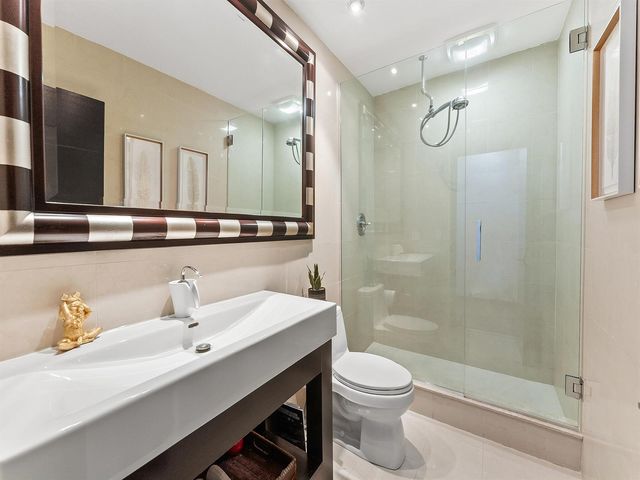 76 Isle Of Venice Drive G, Fort Lauderdale, FL 33301