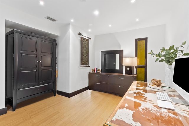 76 Isle Of Venice Drive G, Fort Lauderdale, FL 33301