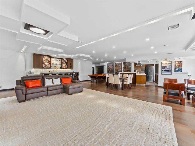 76 Isle Of Venice Drive G, Fort Lauderdale, FL 33301