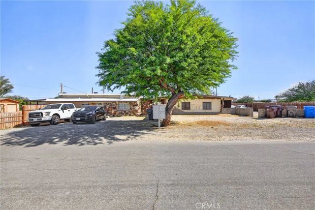 81 Panorama, Thermal, CA 92274