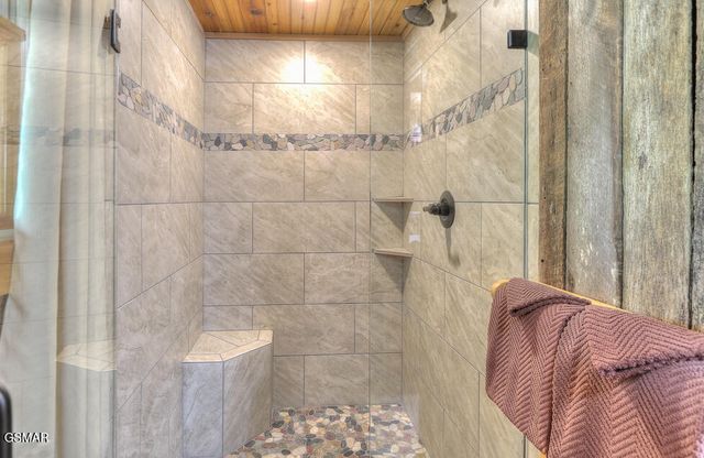 339 Oak Haven Way, Sevierville, TN 37876