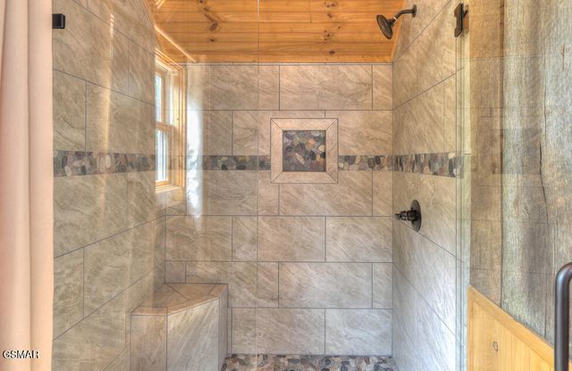 339 Oak Haven Way, Sevierville, TN 37876