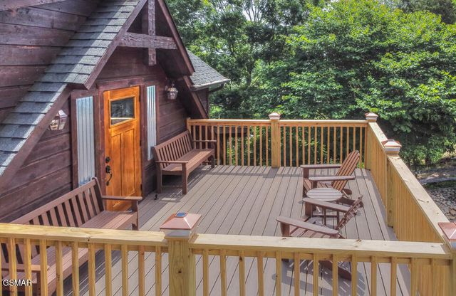 339 Oak Haven Way, Sevierville, TN 37876