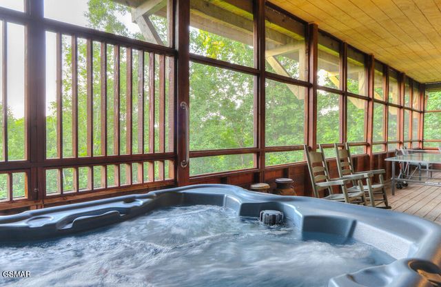 339 Oak Haven Way, Sevierville, TN 37876