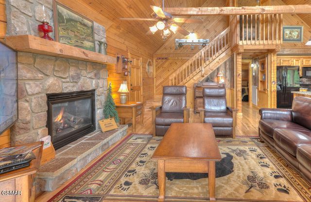 339 Oak Haven Way, Sevierville, TN 37876