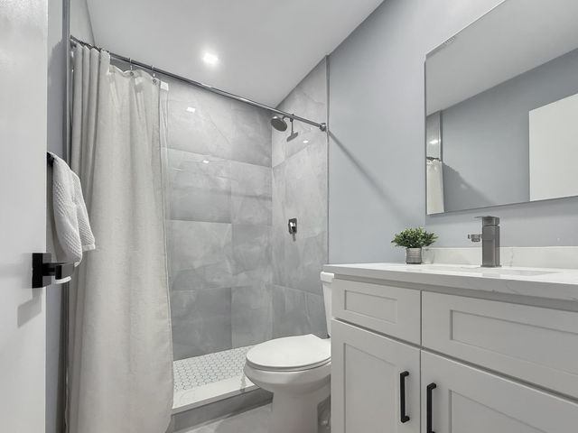 227 NW 45th Avenue, Deerfield Beach, FL 33442