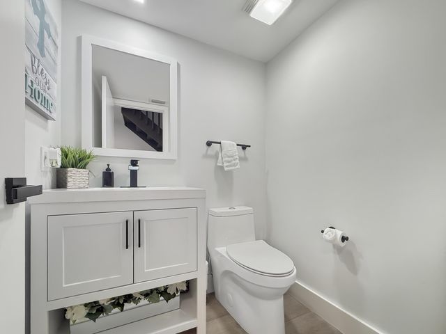 227 NW 45th Avenue, Deerfield Beach, FL 33442