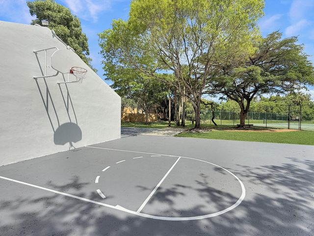 227 NW 45th Avenue, Deerfield Beach, FL 33442