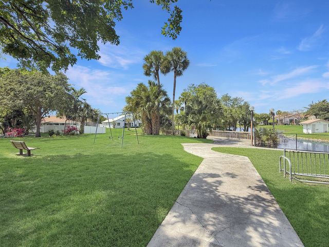 227 NW 45th Avenue, Deerfield Beach, FL 33442