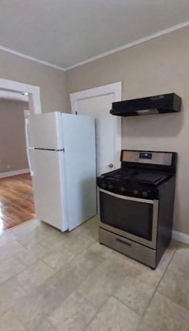 279 Chestnut St 2, Lynn, MA 01902