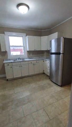 279 Chestnut St 2, Lynn, MA 01902