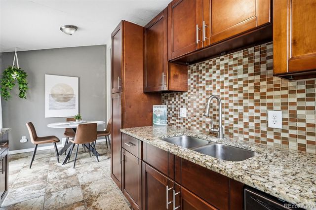 2860 Lowell Boulevard, Denver, CO 80211