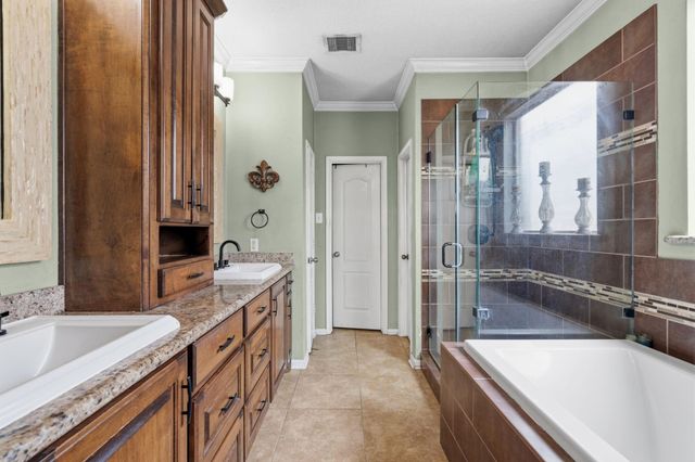1319 Collier Point Lane, Fresno, TX 77545