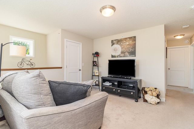 13958 Lupine Trail NE, Prior Lake, MN 55372