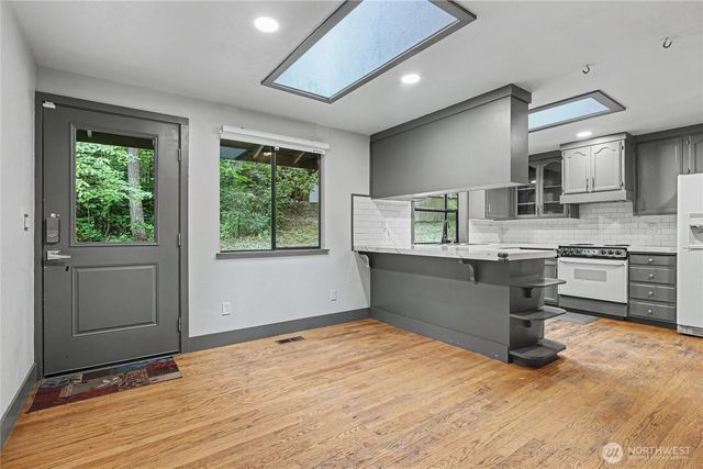 29405 39th Avenue Ct E, Graham, WA 98338