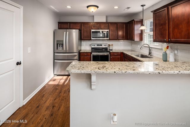 825 Jade Lane, Winterville, NC 28590