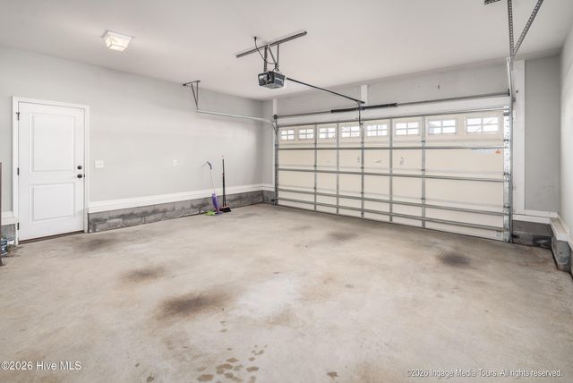 825 Jade Lane, Winterville, NC 28590