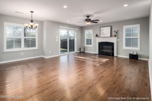 825 Jade Lane, Winterville, NC 28590