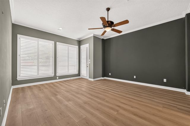 63 Harbor View Drive, Sugar Land, TX 77479