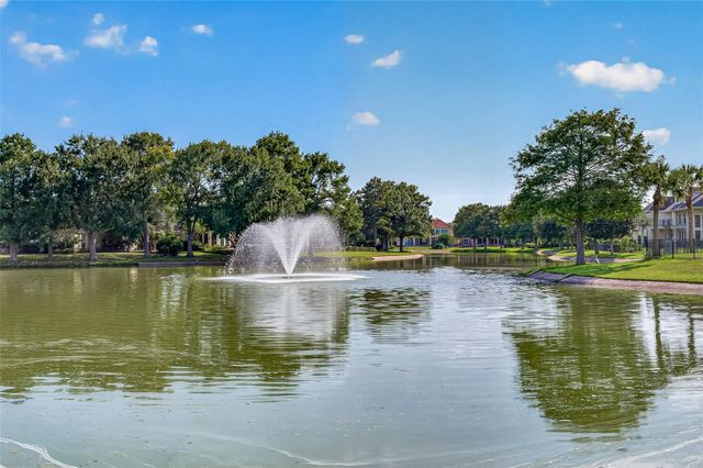 63 Harbor View Drive, Sugar Land, TX 77479