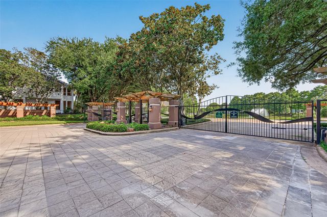 63 Harbor View Drive, Sugar Land, TX 77479