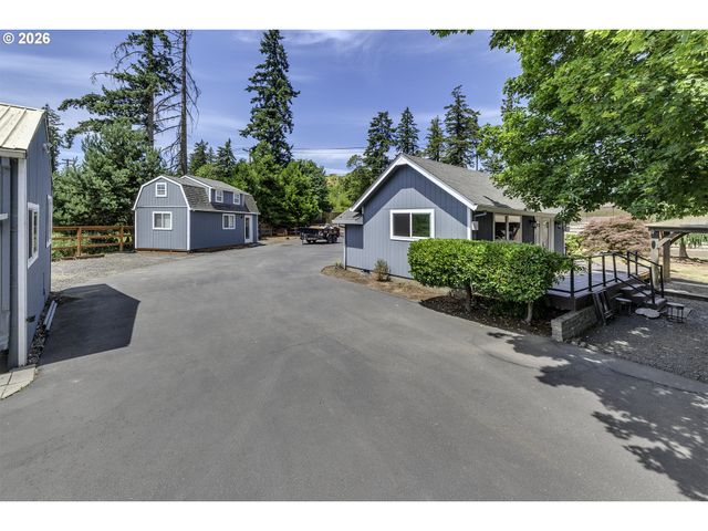 12120 Sw TONQUIN Rd, Sherwood, OR 97140