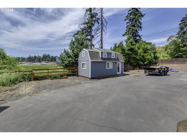 12120 Sw TONQUIN Rd, Sherwood, OR 97140