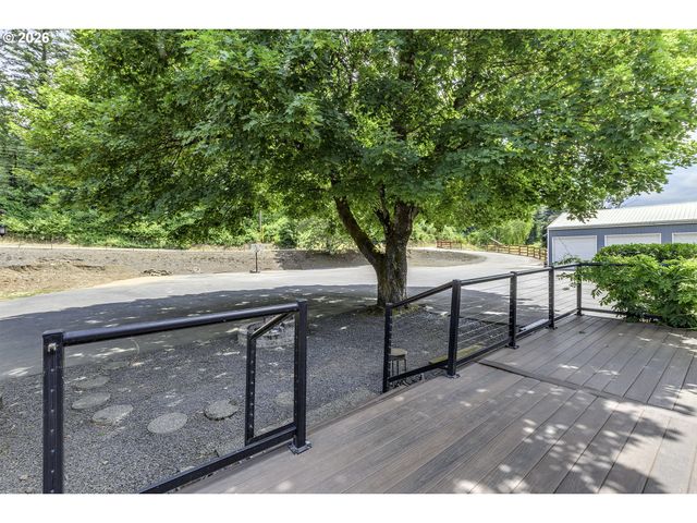 12120 Sw TONQUIN Rd, Sherwood, OR 97140
